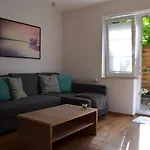 Kutter Im Schiffehaus *
