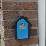 Kutter Im Schiffehaus Schillig