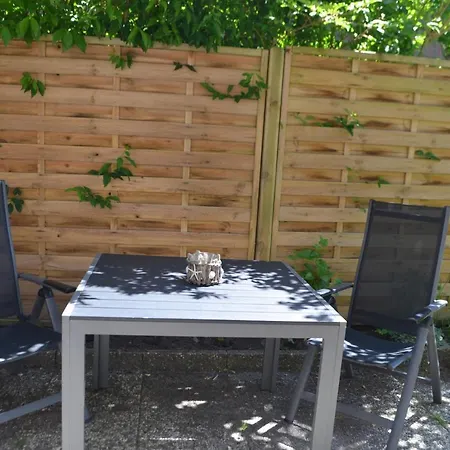 Kutter Im Schiffehaus * شيلينغ